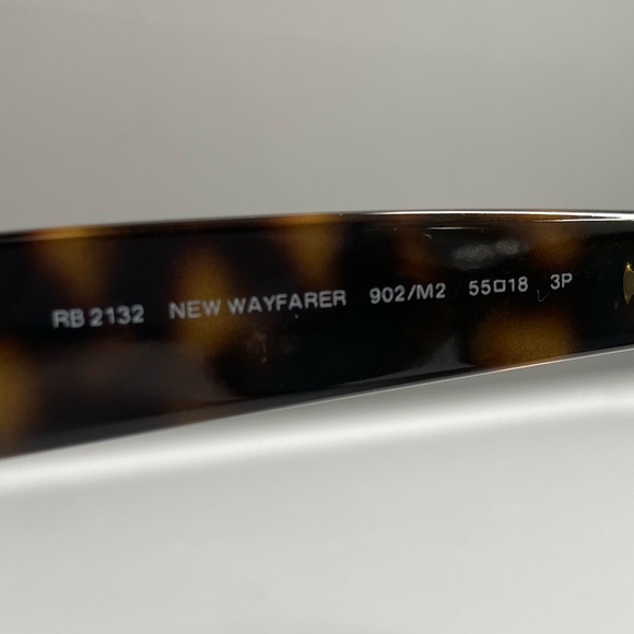 Ray-Ban Unisex Tortoise Shell Polarized New Wayfarer Sunglasses RB2132 55mm - Picture 5 of 8